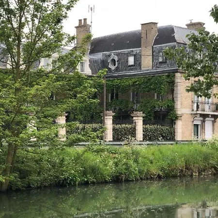 L'aiguade 4 * Hames-Boucres