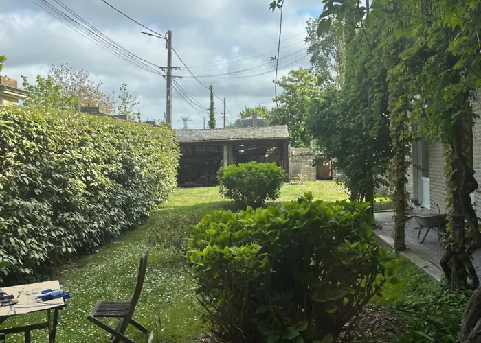 L'aiguade 4 * Hames-Boucres